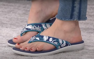 Amy Garber feet photo 8