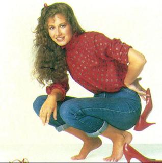 Amy Grant feet photo 2