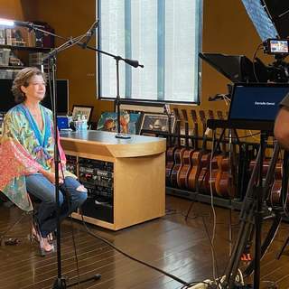 Amy Grant feet photo 2