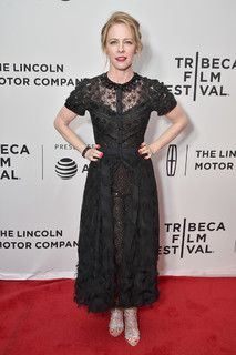 Amy Hargreaves feet photo 11