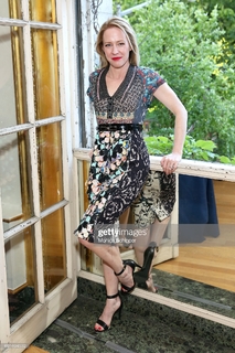 Amy Hargreaves feet photo 10