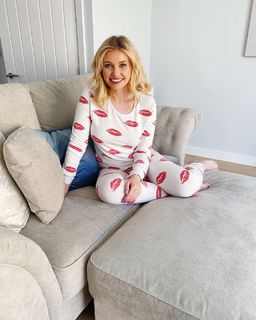 Amy Hart feet photo 5