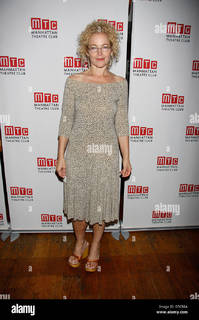 Amy Irving feet photo 11