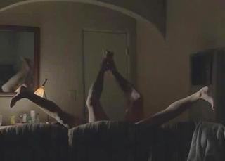 Amy Jo Johnson feet photo thumbnail