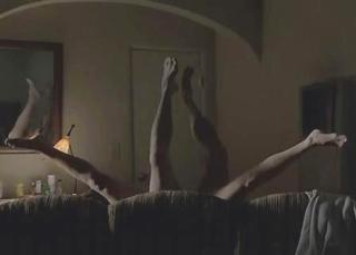 Amy Jo Johnson feet photo thumbnail