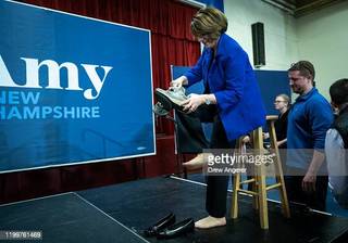 Amy Klobuchar feet photo 3