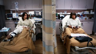 Amy Landecker feet photo 7