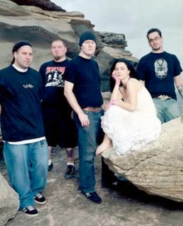 Amy Lee feet photo thumbnail