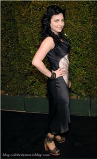 Amy Lee feet photo thumbnail