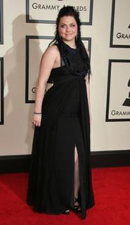 Amy Lee feet photo thumbnail