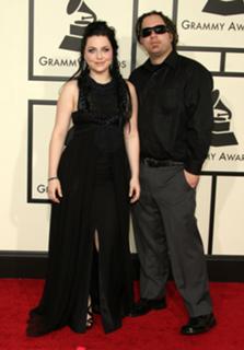 Amy Lee feet photo thumbnail