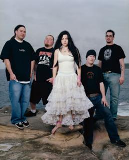 Amy Lee feet photo thumbnail