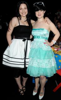 Amy Lee feet photo thumbnail