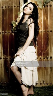 Amy Lee feet photo thumbnail