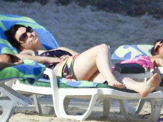 Amy Lee feet photo thumbnail
