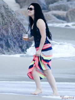 Amy Lee feet photo thumbnail