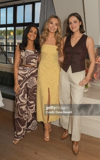 Amy-Leigh Hickman feet photo 5