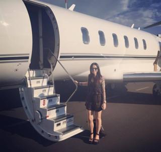 Amy Macdonald feet photo thumbnail