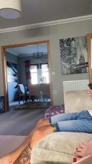 Amy Macdonald feet photo thumbnail