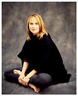 Amy Madigan feet photo 1