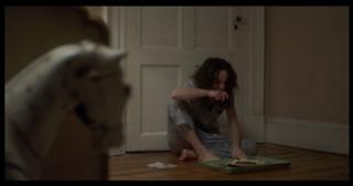 Amy Manson feet photo 3