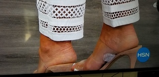 Amy Morrison feet photo 5