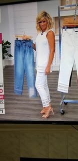 Amy Morrison feet photo 3