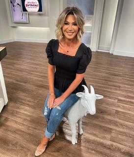 Amy Morrison feet photo 6