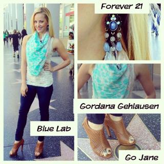 Amy Paffrath feet photo 8