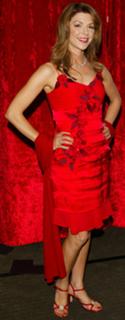 Amy Pietz feet photo 9