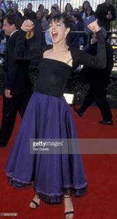 Amy Pietz feet photo 16
