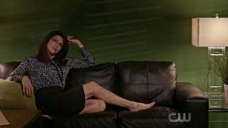 Amy Pietz feet photo 4