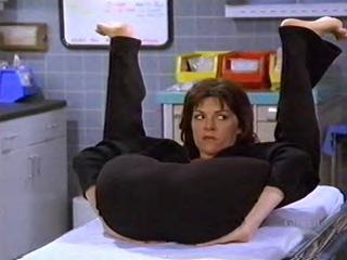 Amy Pietz feet photo 7