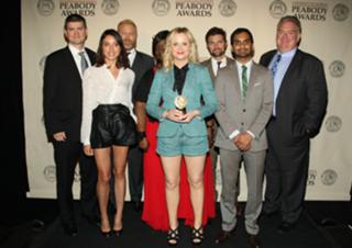 Amy Poehler feet photo thumbnail
