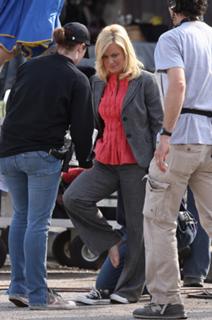 Amy Poehler feet photo thumbnail