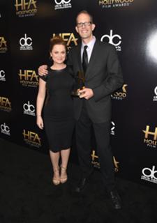 Amy Poehler feet photo thumbnail