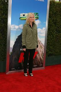Amy Poehler feet photo thumbnail