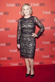 Amy Poehler feet photo thumbnail