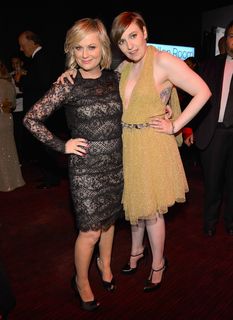 Amy Poehler feet photo thumbnail