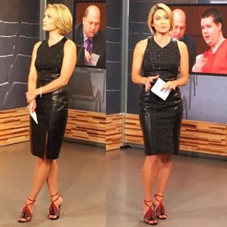 Amy Robach feet photo thumbnail