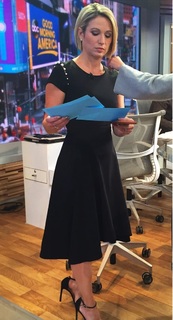 Amy Robach feet photo thumbnail
