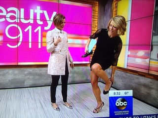 Amy Robach feet photo thumbnail