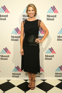 Amy Robach feet photo thumbnail