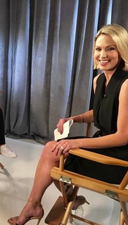 Amy Robach feet photo thumbnail