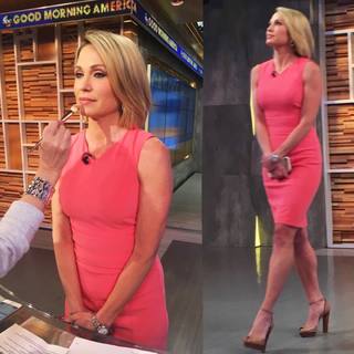 Amy Robach feet photo thumbnail