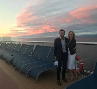 Amy Robach feet photo thumbnail