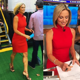 Amy Robach feet photo thumbnail