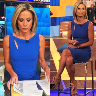 Amy Robach feet photo thumbnail