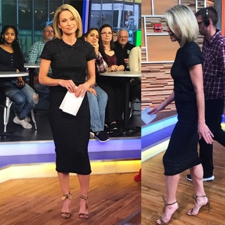 Amy Robach feet photo thumbnail