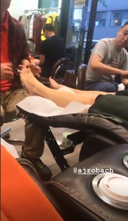 Amy Robach feet photo thumbnail
